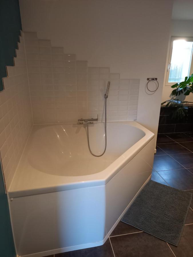 Logement Independant Tour-en-Sologne Екстериор снимка
